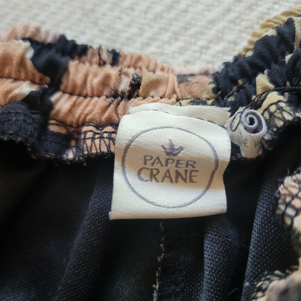 Paper Crane Shorts - Picture 3 of 5